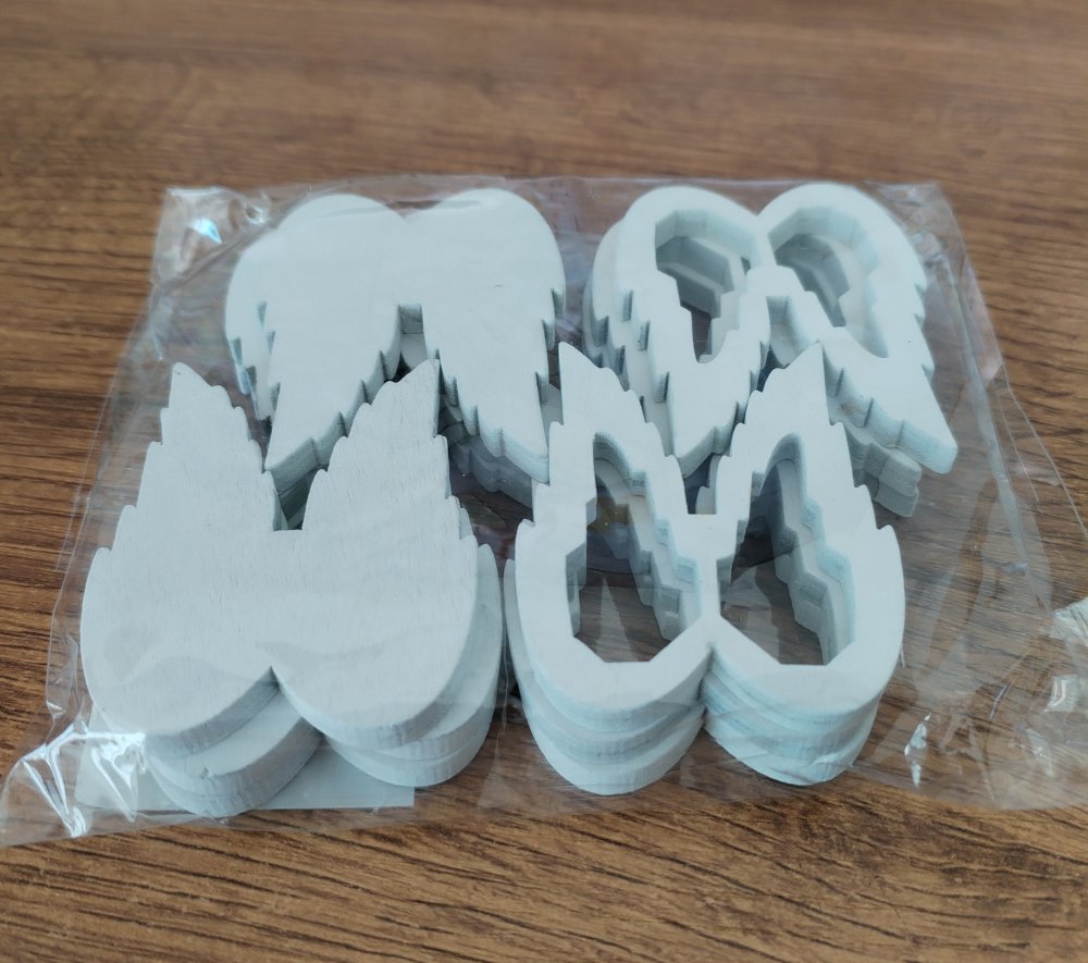 Levně Dřevěná andělská křídla 5cm set 12 ks X128