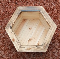 Zahradní dřevěný květináč šestiúhelný průměr 50cm