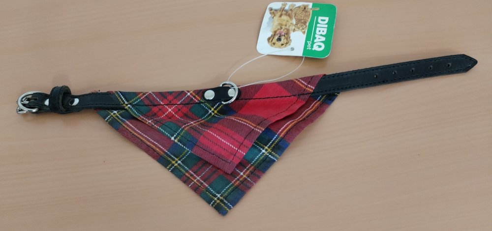 Levně Obojek se šátkem černý pásek/červený šátek