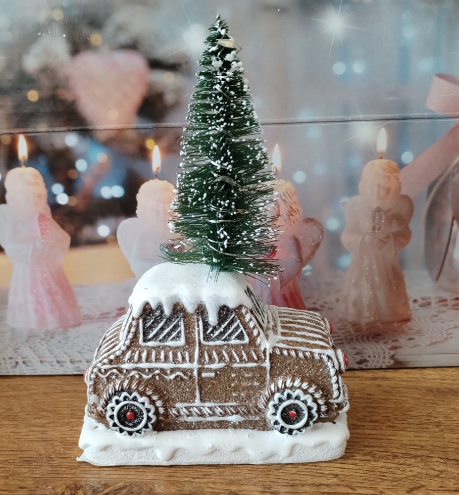 Levně Perníkové auto X606 s LED světlem